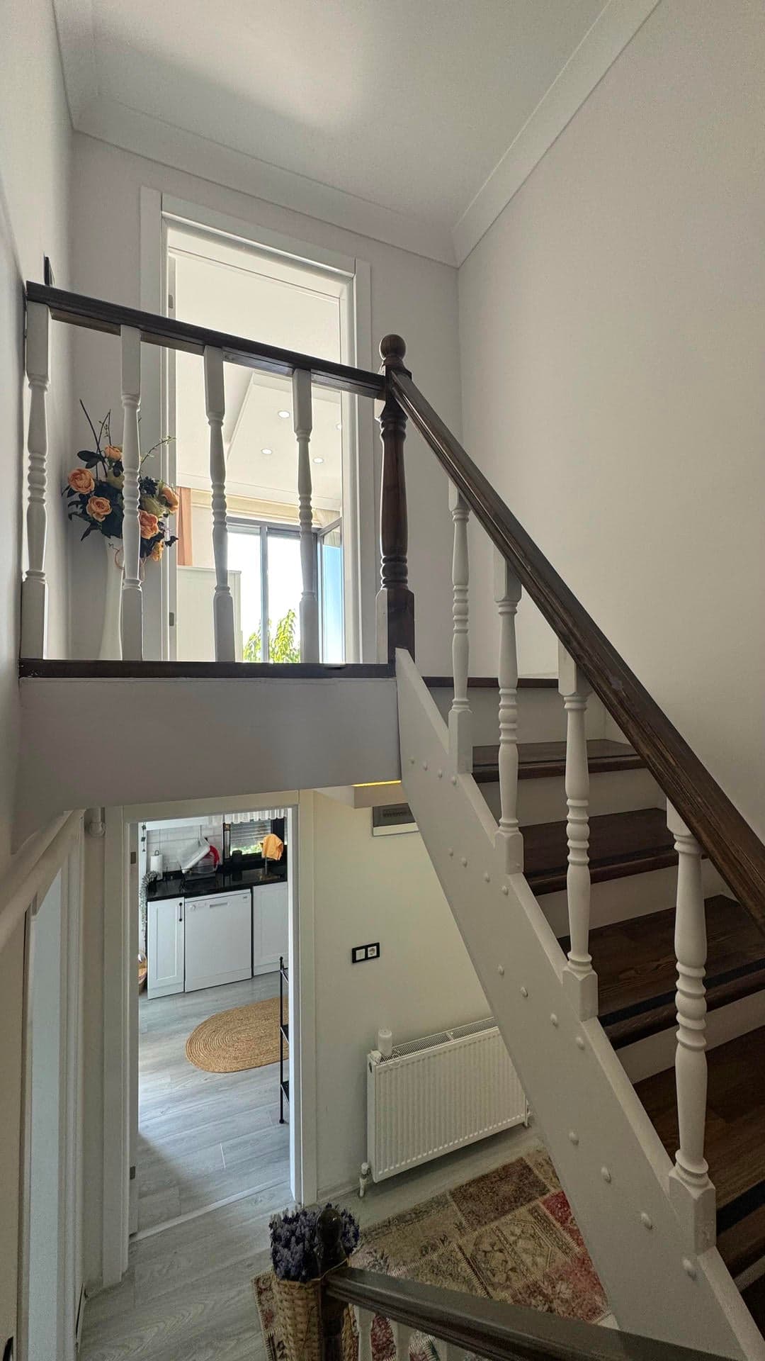 Esenköy Çeşmede Özel Havuzlu Deniz Manzaralı Eşyalı 3+1 Villa