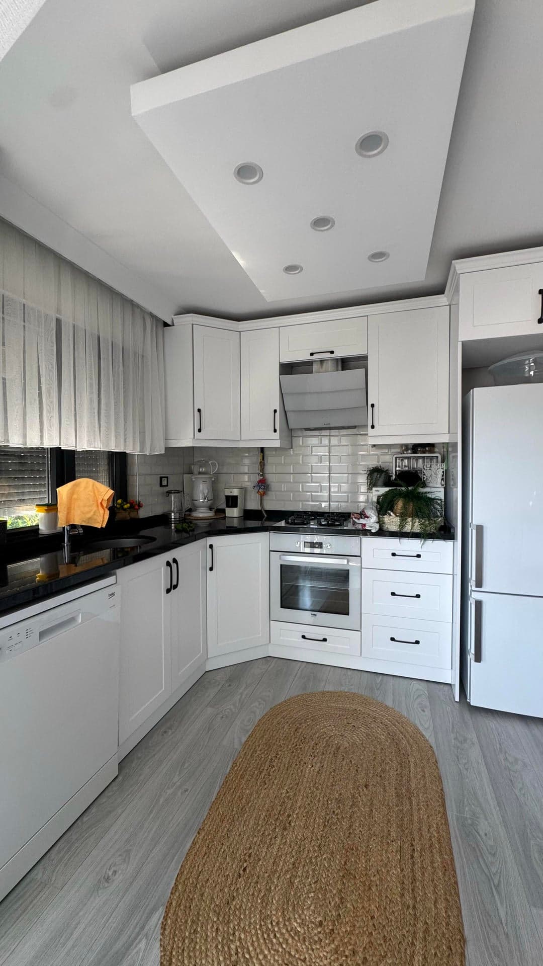 Esenköy Çeşmede Özel Havuzlu Deniz Manzaralı Eşyalı 3+1 Villa