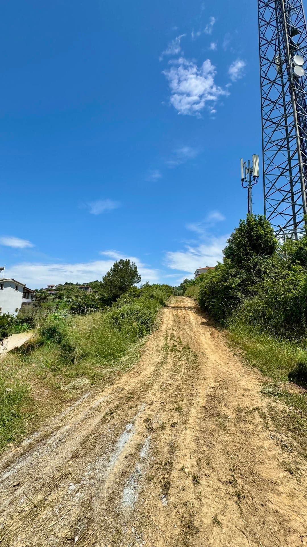 Esenköy’de Deniz ve Doğa Manzaralı Kat Karşılığına Uygun %40 İmarlı Arsa