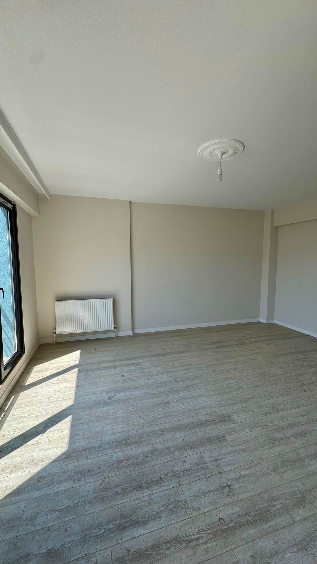 Esenköy Merkezde 90 m² Asansörlü Çift Balkonlu 2+1 Daire
